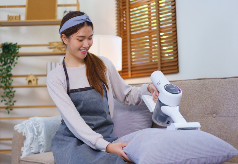 Managing your helper in hk