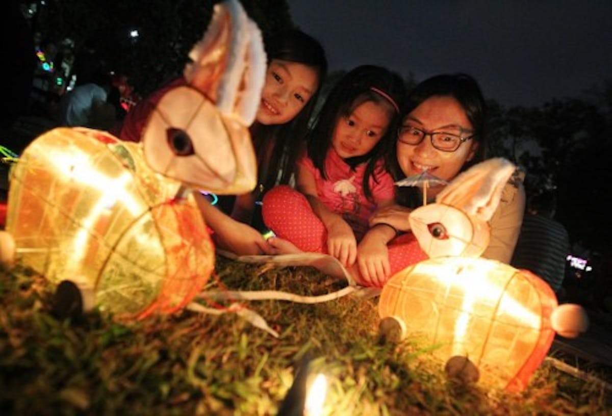 How to Prepare Mid-Autumn Festival with Your Domestic Helper